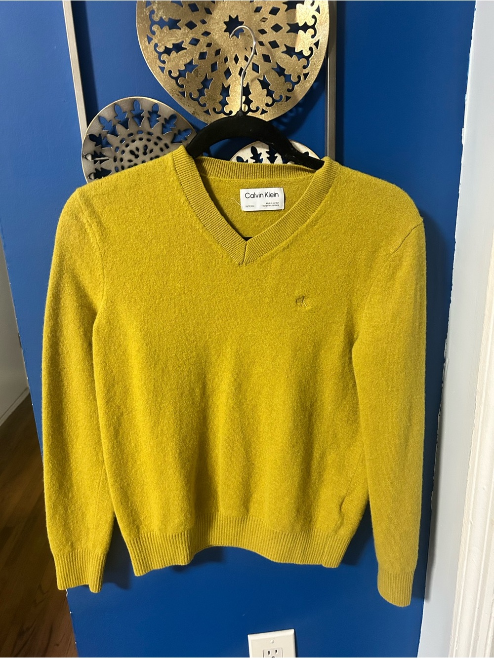 Calvin Klein Men’s V-Neck Sweater in Mustard Yellow